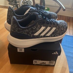 NIB Adidas runfalcon 3.0